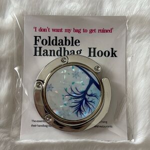 1 Foldable Handbag Hooks New